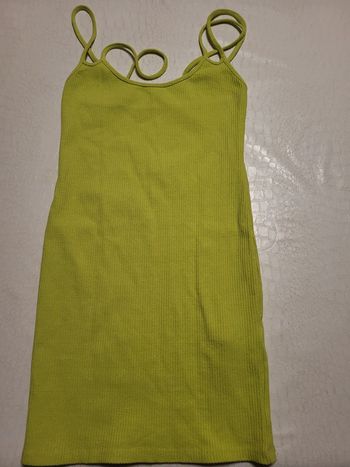 Robe verte fines bretelles