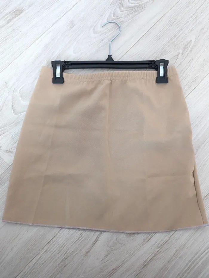 Mini jupe beige couture lila taille S 36 - photo numéro 2