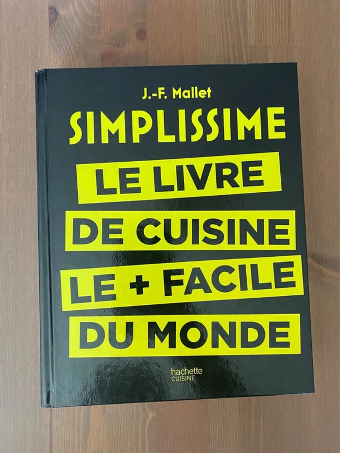 Livre de recettes: Simplissime le livre de cuisine le + facile du monde
