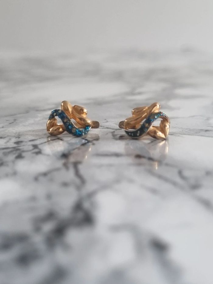 Paire de boucle d'oreille doré et turquoise