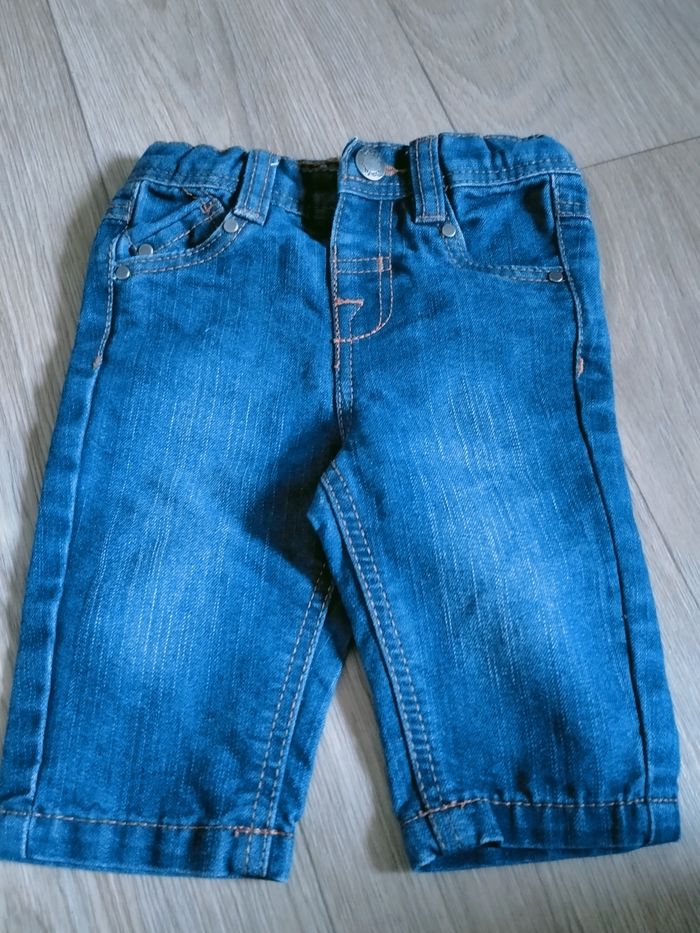 Jean 3 mois
