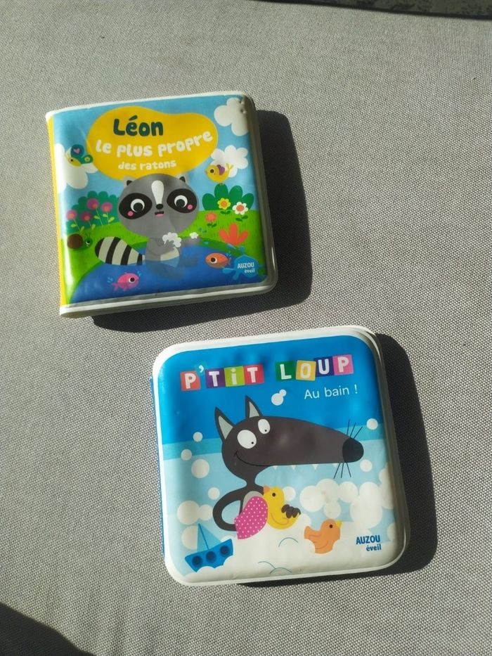 2 livres waterproof pour le bain  Auzou eveil