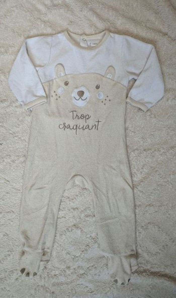 Lot vêtements hiver fille en 18 mois - photo numéro 2