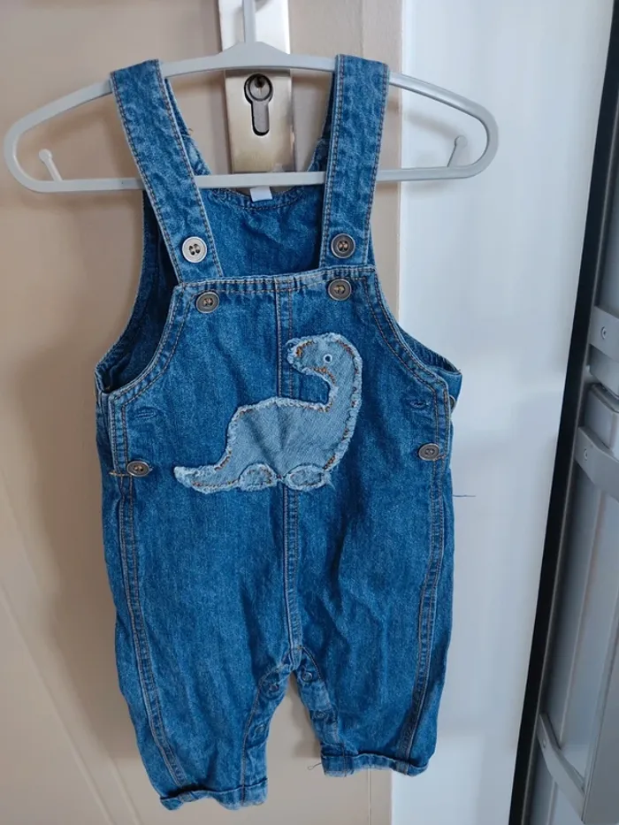 Lot vêtements 6 mois - photo numéro 6