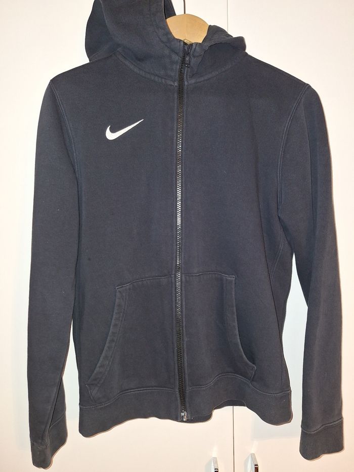 Nike Sweet à capuche avec fermeture éclair taille 14 ans 158/170cm.