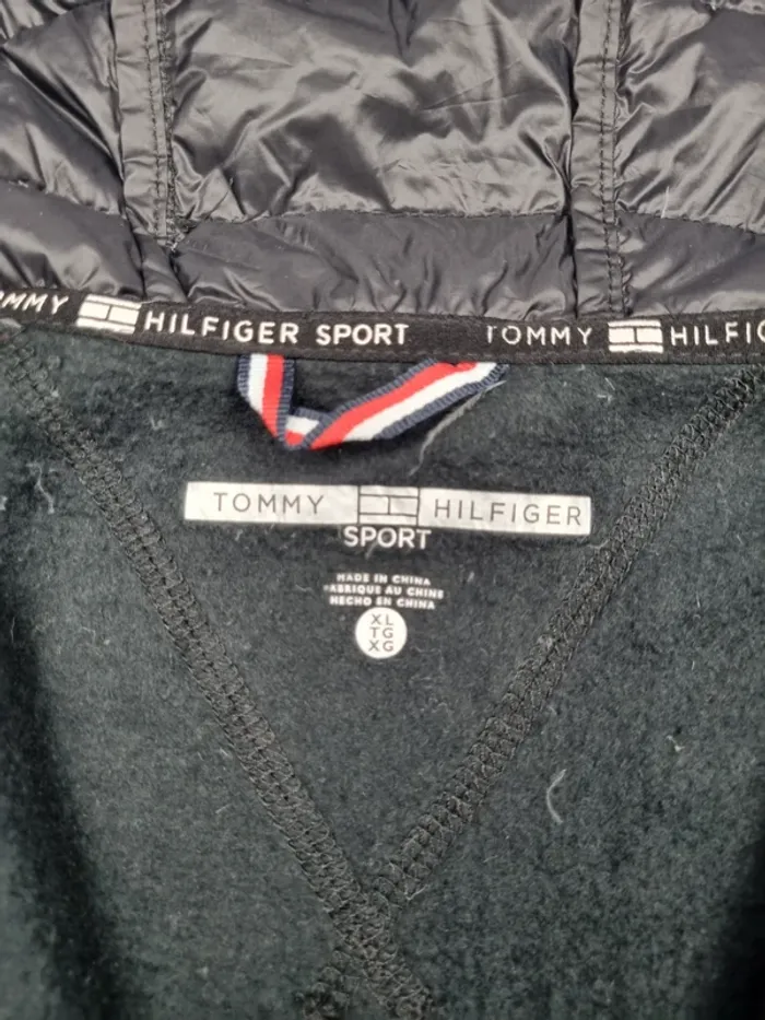 Veste zippée noire Tommy Hilfiger – Taille XL Femme (mesures en photos) - photo numéro 6