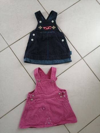 Lot de deux robe en jean file rose et bleu marine 6 mois