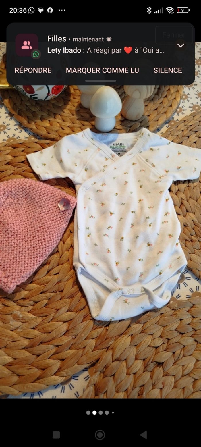 Body et bonnet - photo numéro 3