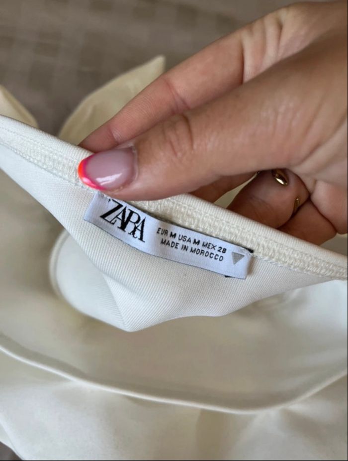 Top bandeau blanc Zara - photo numéro 3