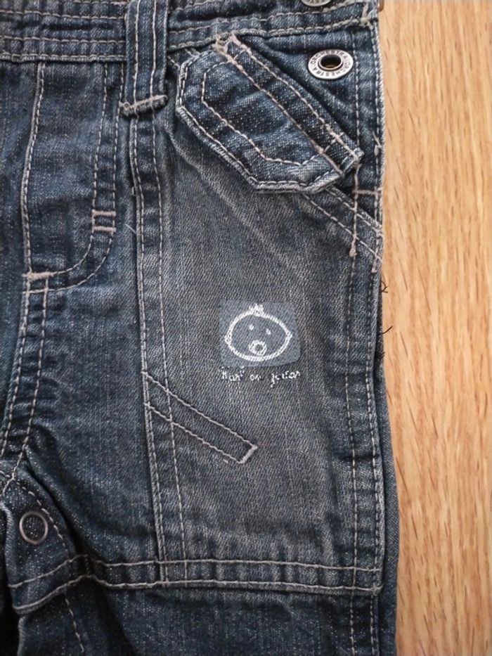 Salopette en jeans taille 6 mois - photo numéro 2