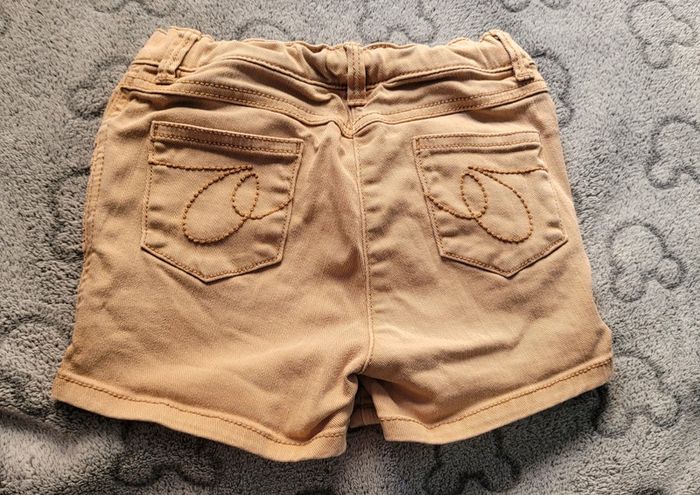 Short dentelle 6 ans - photo numéro 4