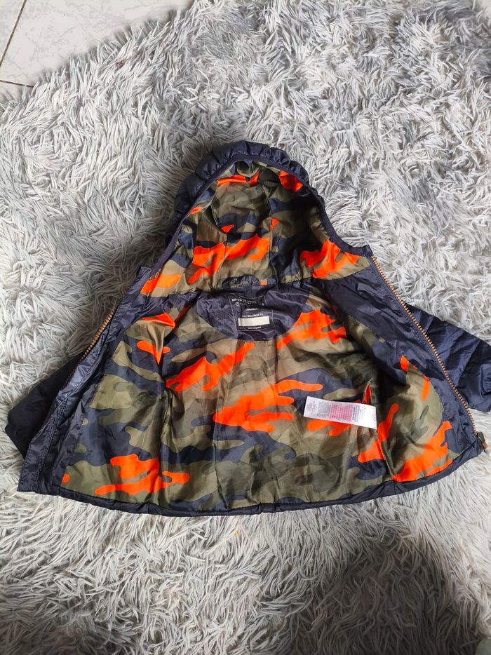 Doudoune garçon bleu marine avec capuche 3-6 mois  Primark - photo numéro 3