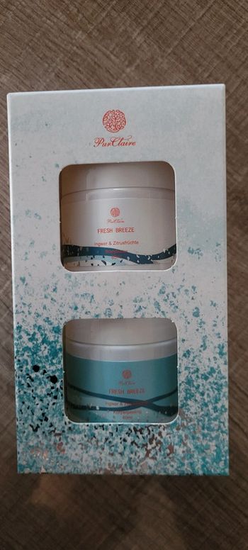 Lot neuf crème et peeling corps