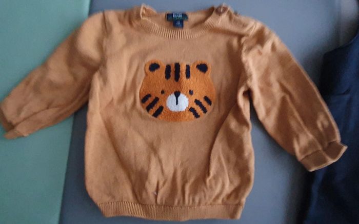 Joli enemble salopette et pull 6 mois - photo numéro 4