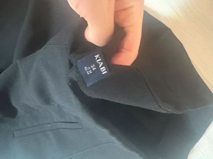 Pantalon carotte neuf - photo numéro 4