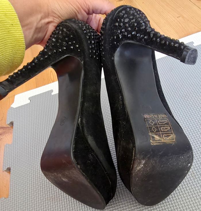 Talons noir 38 - photo numéro 5