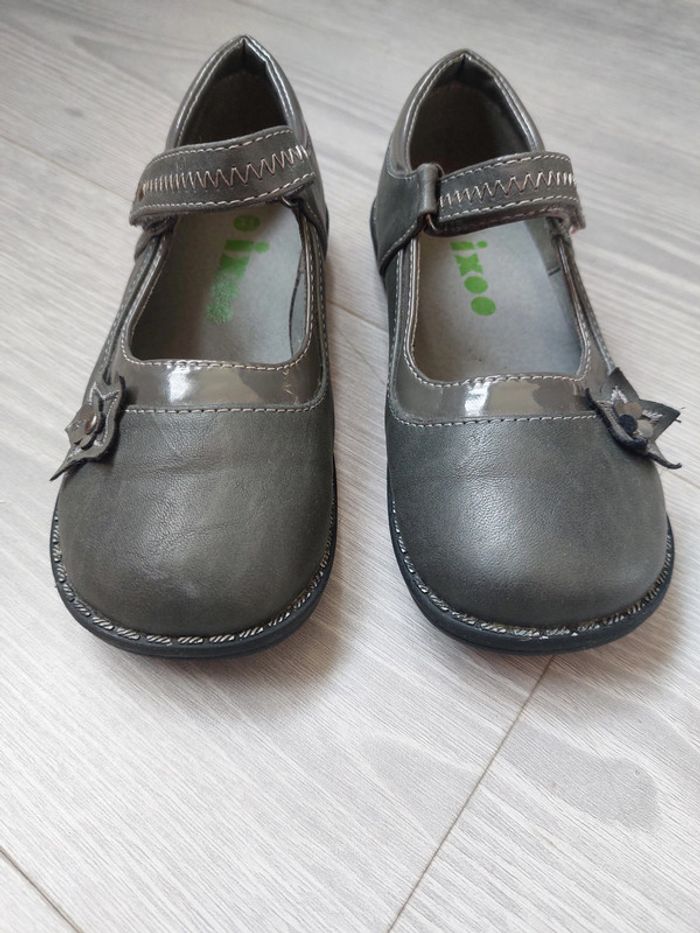 Chaussure Ixoo pointure 31 - photo numéro 2