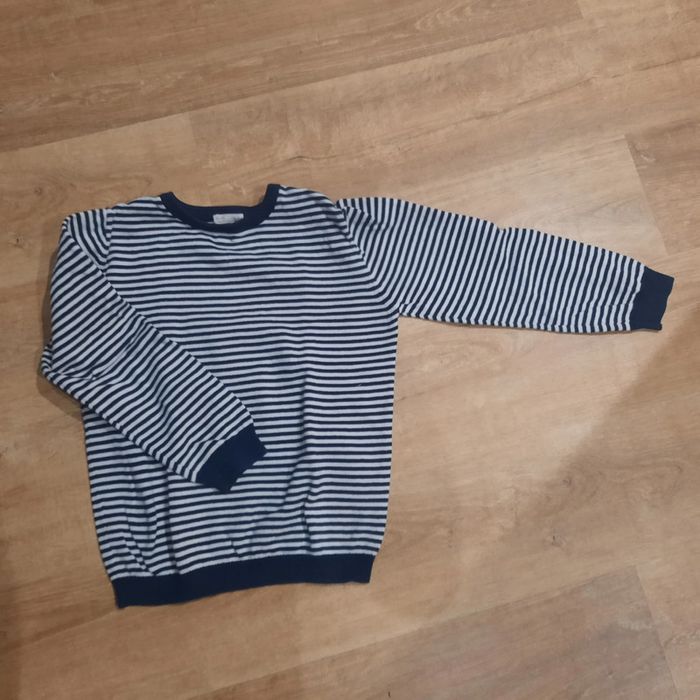 Pull style marinière bleu et blanc 8 ans