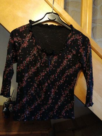 Tee shirt imprimé fleuri