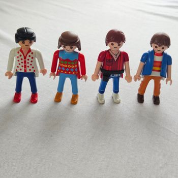 Lot n°1 personnage playmobil