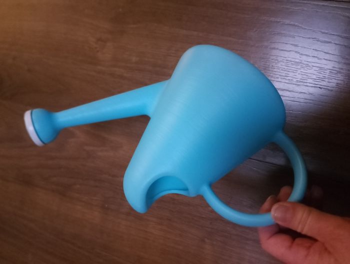 Arrosoir bleu - photo numéro 8