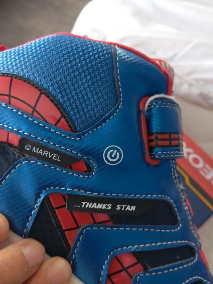 Baskets Geox Marvel spiderman taille 38 - photo numéro 6