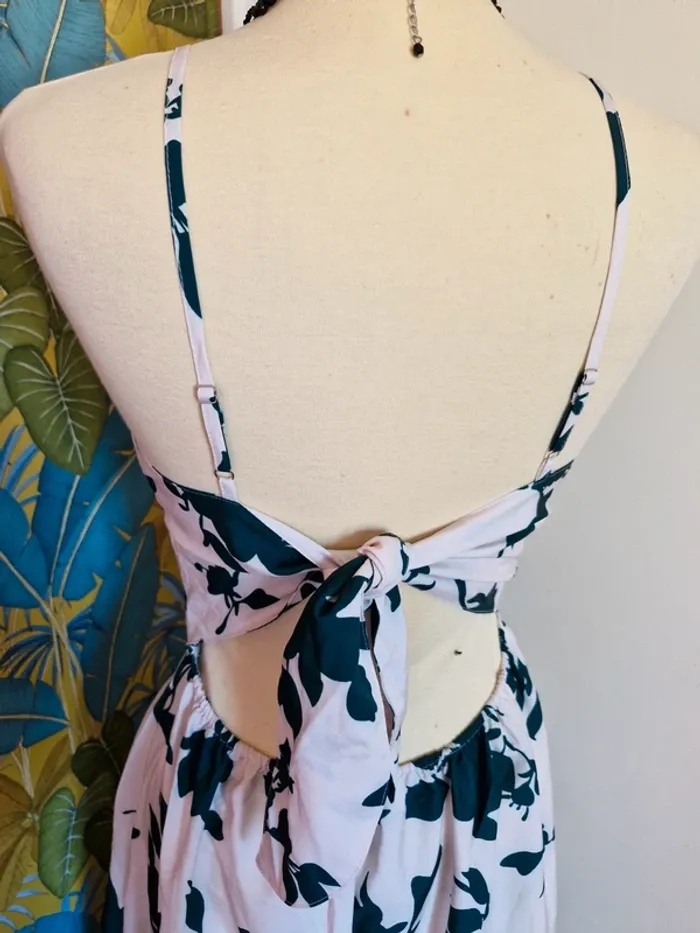 Très belle robe été dos nu, imprimé floral - photo numéro 10