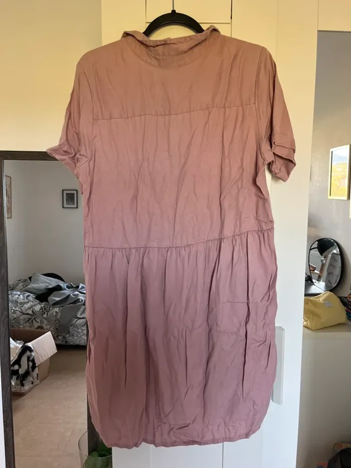 Robe courte - photo numéro 2