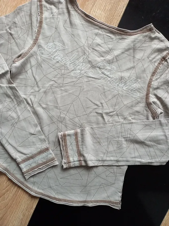 Tee-shirt manches longues 10 ans - photo numéro 6