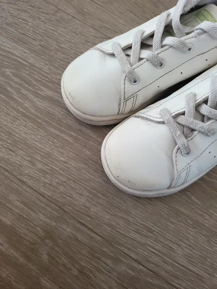 Stan Smith édition limitées fée clochette taille 27 - photo numéro 5