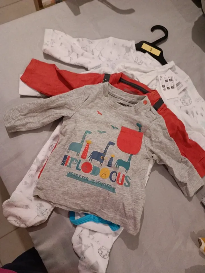 Lot de vêtements 3 mois - photo numéro 5
