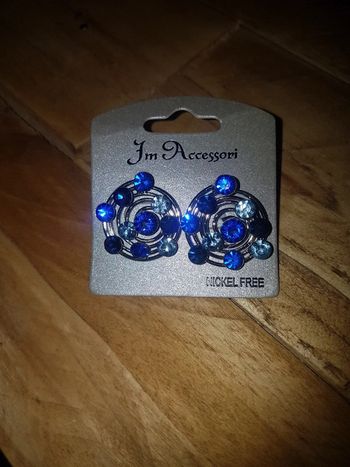 Paire de boucles d'oreilles strass bleu bleu ciel marine neuf neuves