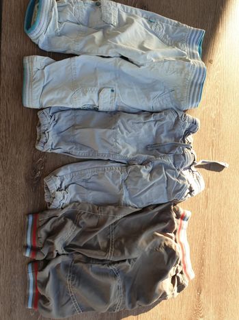 Lot de 3 pantalons style baggy garçon 18 moisLot de 3 pantalons style baggy garçon 18 mois