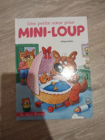 Grand livre Une petite soeur pour Mini-loup 🐺