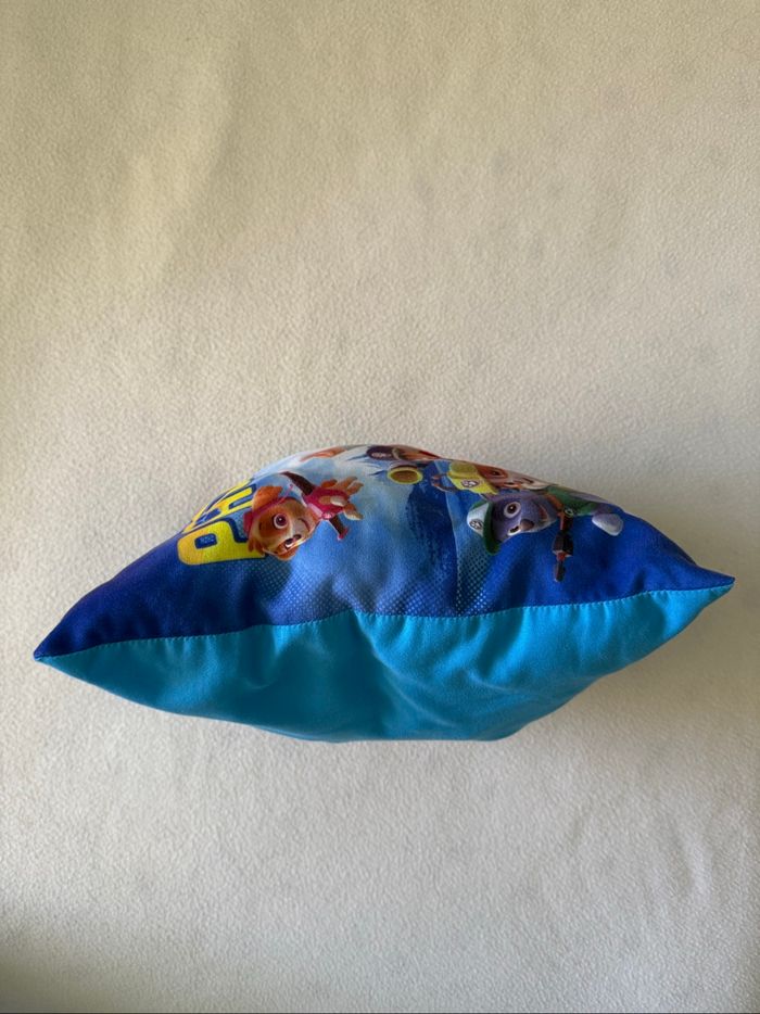 Coussin décoratif Pat’ Patrouille/Paw Patrol bleu - photo numéro 7