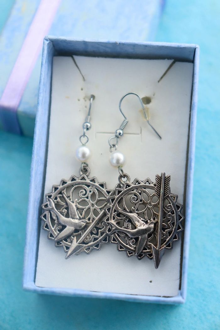 Boucles d'oreilles oiseau et flèche - photo numéro 4