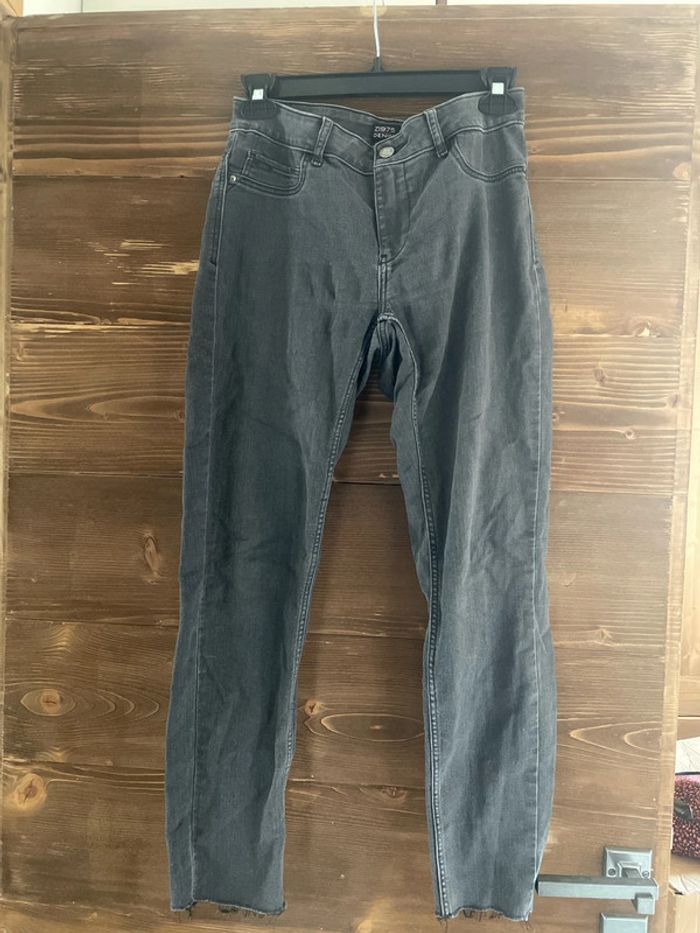 Jean skinny gris Zara