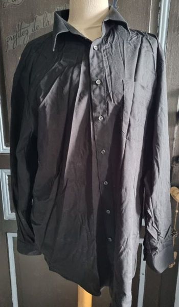 Chemise noir manches longues taille 43