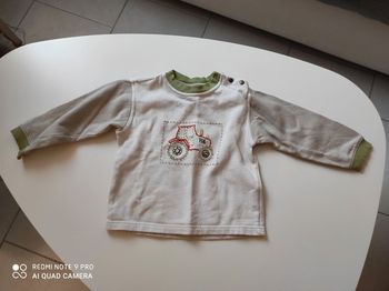 T shirt épais 2 ans