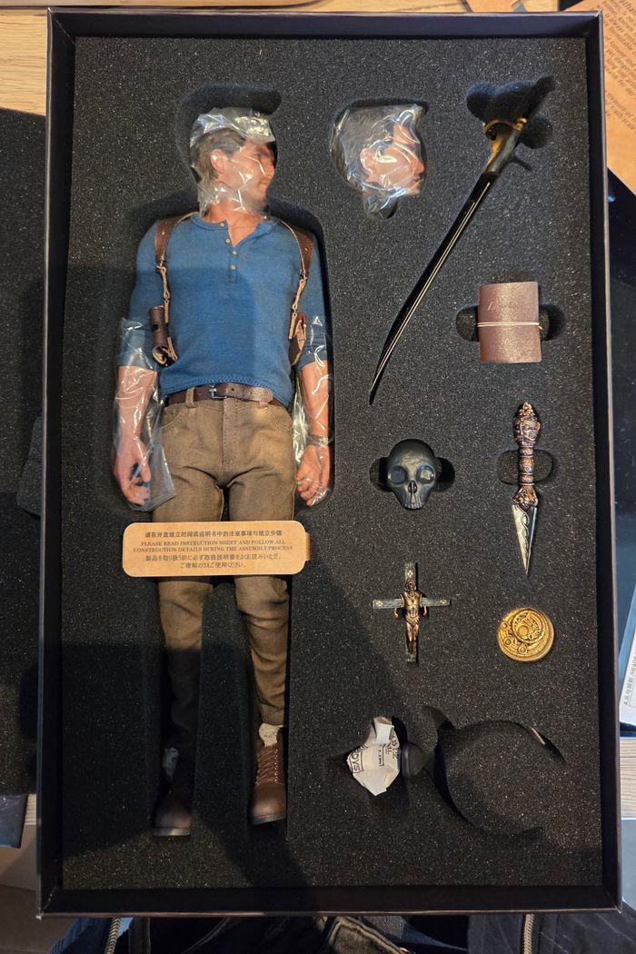 Figurine Nathan Drake Uncharted 1/6 Limtoys - photo numéro 3
