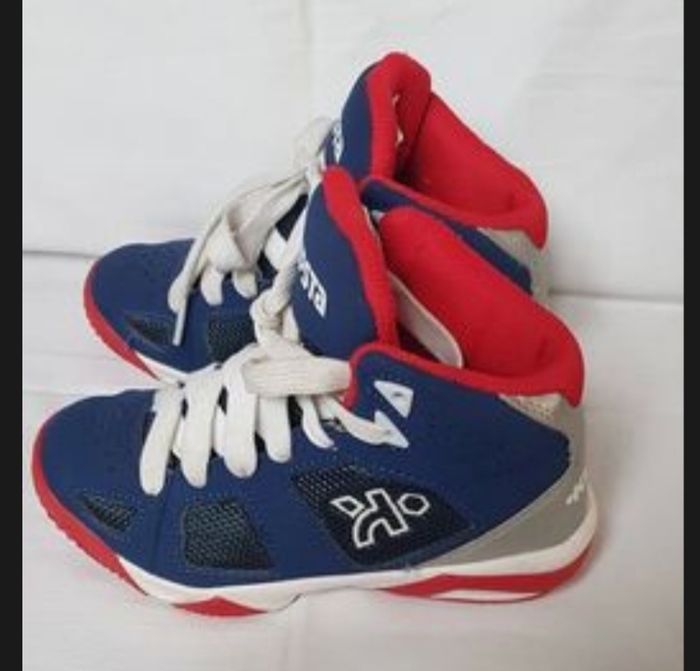 Basket rouge /bleu et grise - Kipsta - Taille 28 - photo numéro 2