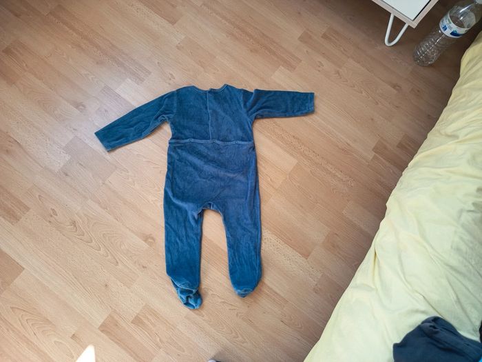 Pyjama une pièce 24 mois garçon - photo numéro 4