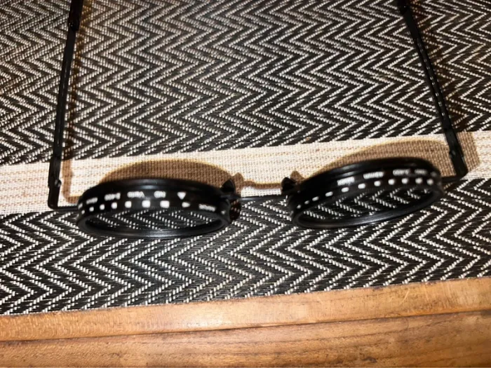 Lunettes de soleil rotatives fabriquées à la main avec gradation de la luminosité réglable 2025 - photo numéro 6