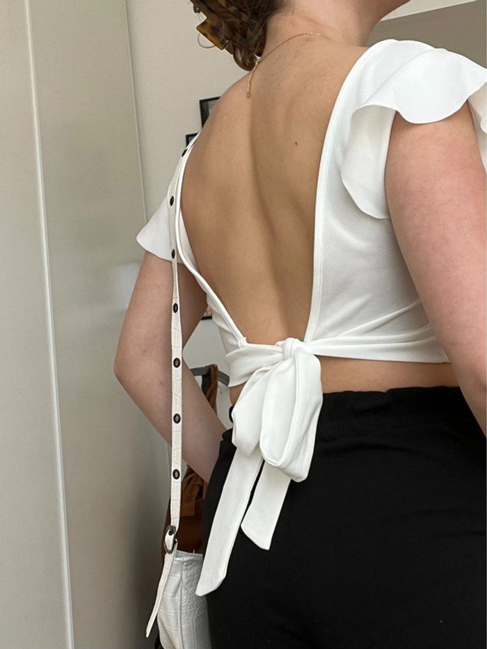 Haut dos nu Amandine - photo numéro 2