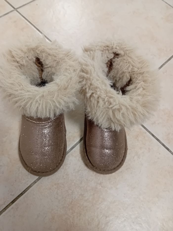Bottines marron pailletté t.22 - photo numéro 4