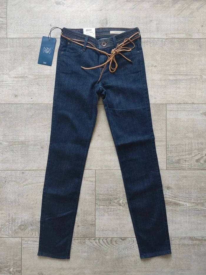 Jeans skinny bleu marine modèle Scarlet - Emma François taille 36 Lee neuf