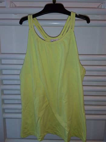 Débardeurjaune 10 ans tape a l’oeil