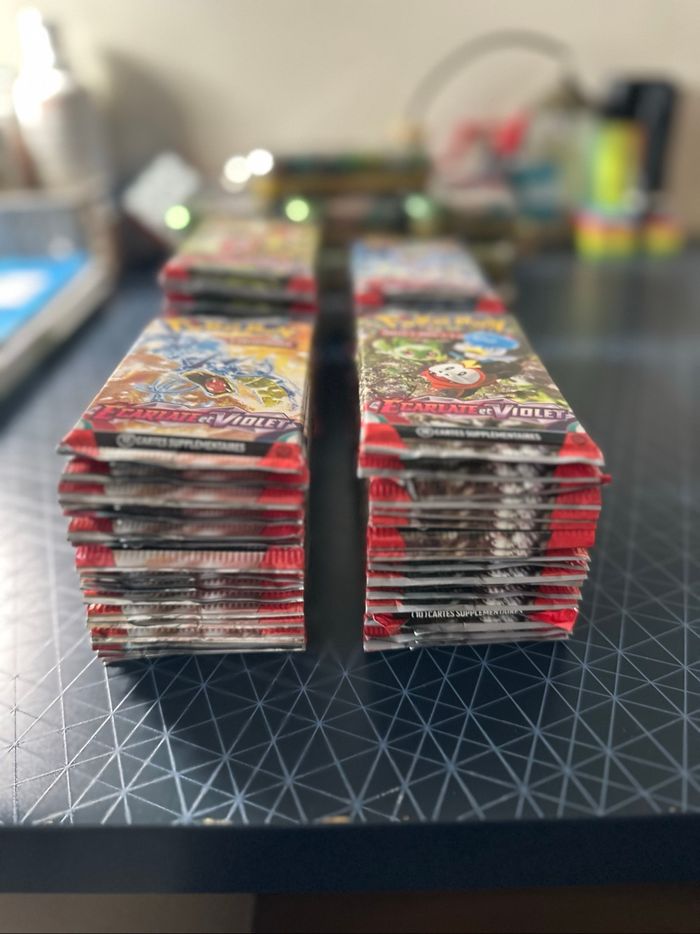 Lot de 74 boosters Pokémon Écarlate et violet FR - photo numéro 2