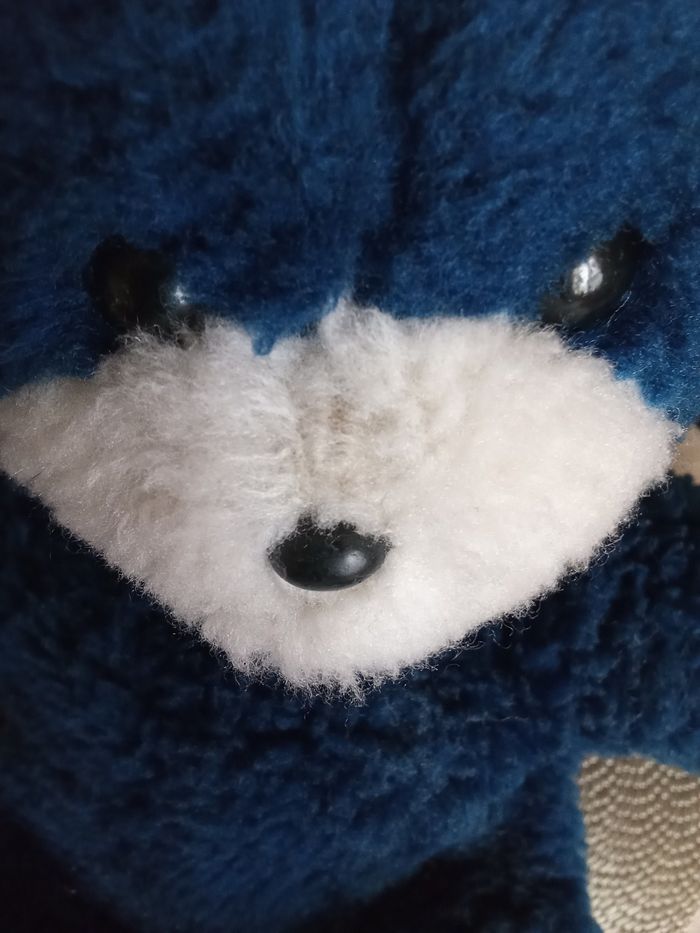 Peluche ours Boulgom doudou  bicolore bleu foncé bleu marine et blanc  d'occasion  peluche utilisée truffe  nez blanc Boulgom - photo numéro 9