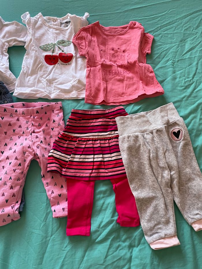 Lot de 8 vêtements bb taille 6 mois - photo numéro 3